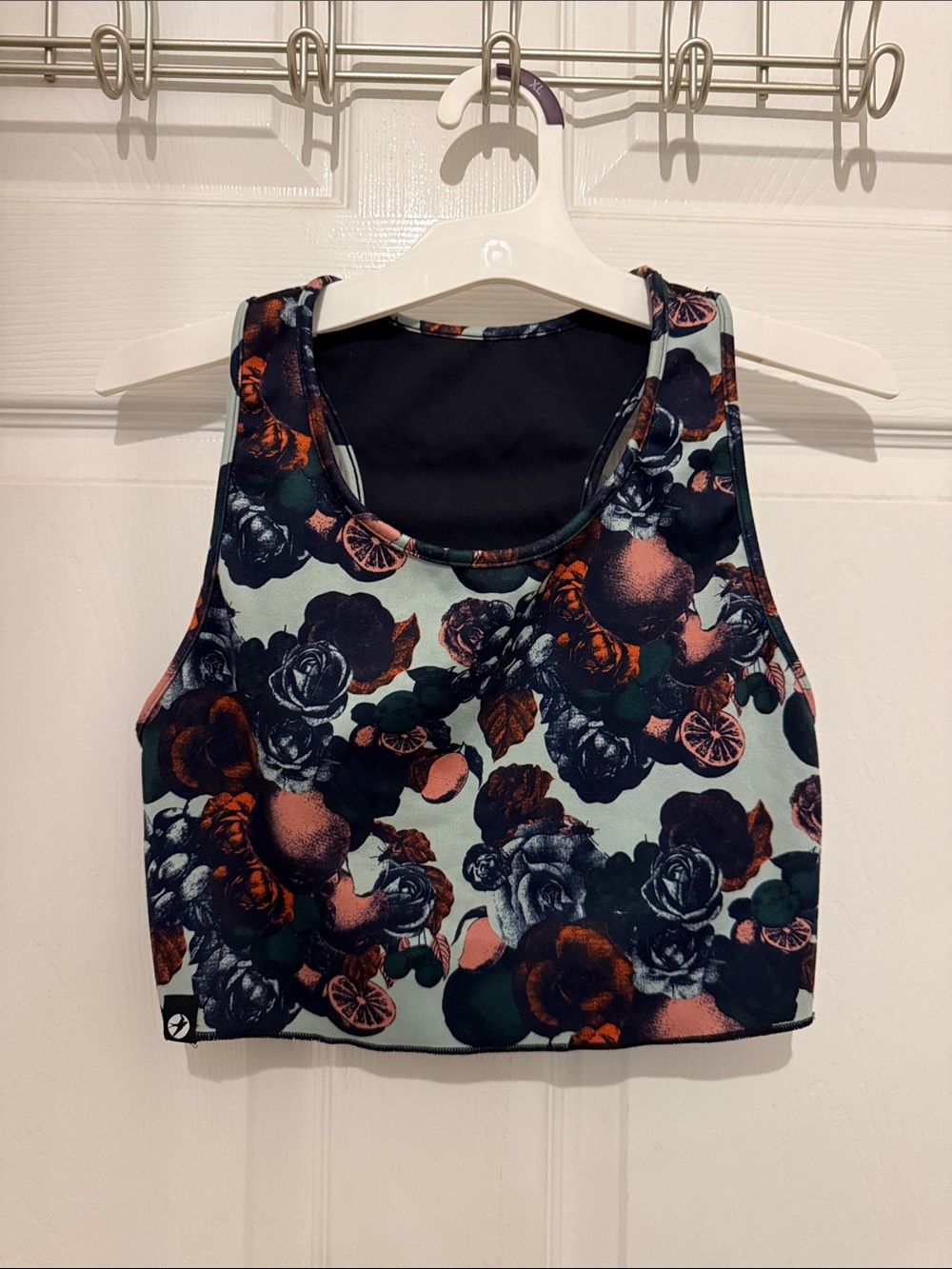 Oiselle reversible Bird Floral Crop Tank Top - Black/Pink/Green